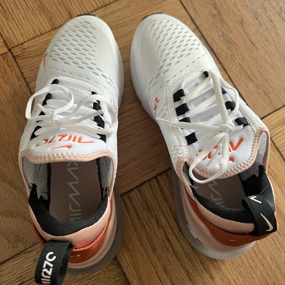 Nike AirMax 270